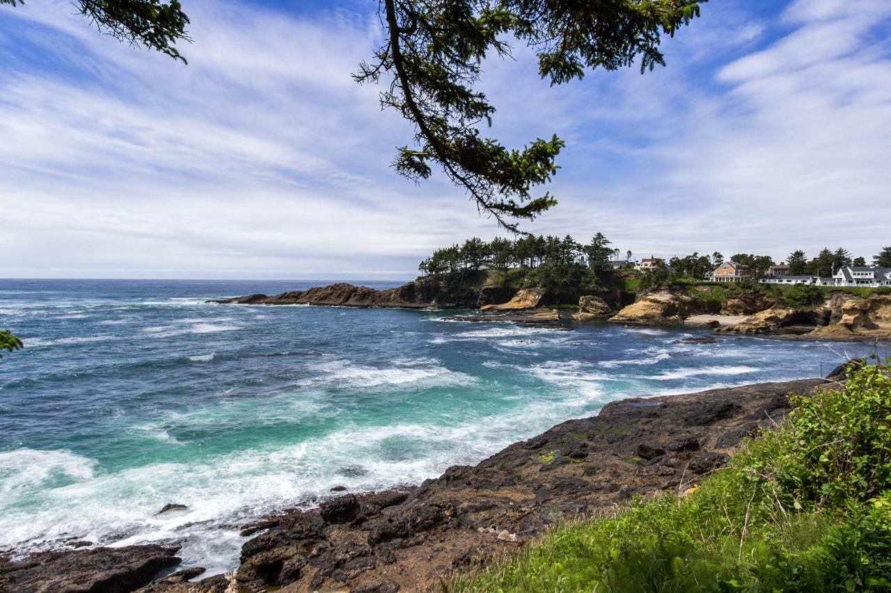 Sea Spray In Depoe Bay Apartment Exterior photo